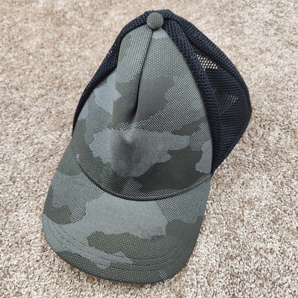 LULULEMON Commission Hat Men's Woodland Grey /Black Adjustable Mesh Back - Picture 1 of 5
